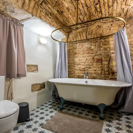 Apartman Angel House 29 *