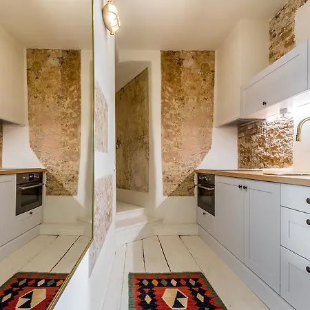 Angel House 29 * 维尔纽斯