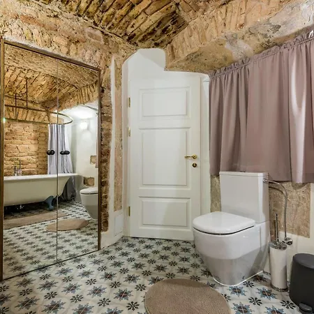 Apartment Angel House 29 *