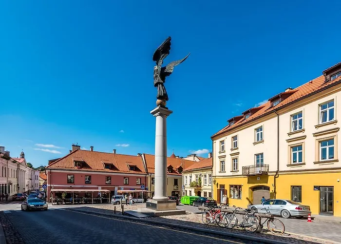 Angel House 29 アパート