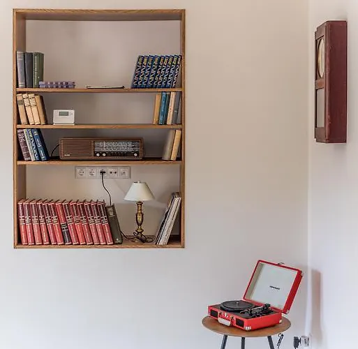 Angel House 29 Butas