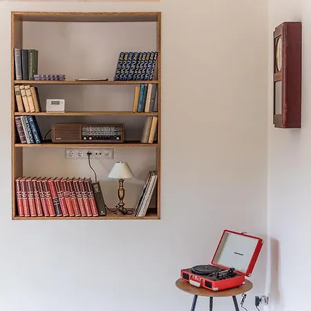 Angel House 29 Apartment