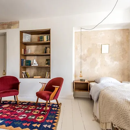 Apartment Angel House 29 *